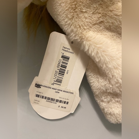 Daphne's Lion Driver Headcover - Picture 5 of 7